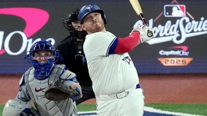 Alejandro Kirk hace historia: Primer mexicano con cuadrangular en Serie Mundial