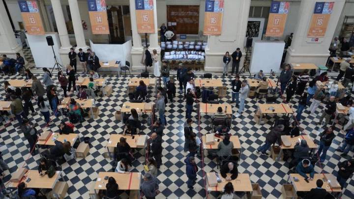 Elecciones Legislativas: arrancó el escrutinio definitivo, con ocho provincias en pugna