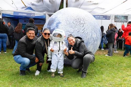 Hackatón de la NASA reunió a más de 300 participantes en Chile para buscar soluciones a desafíos globales