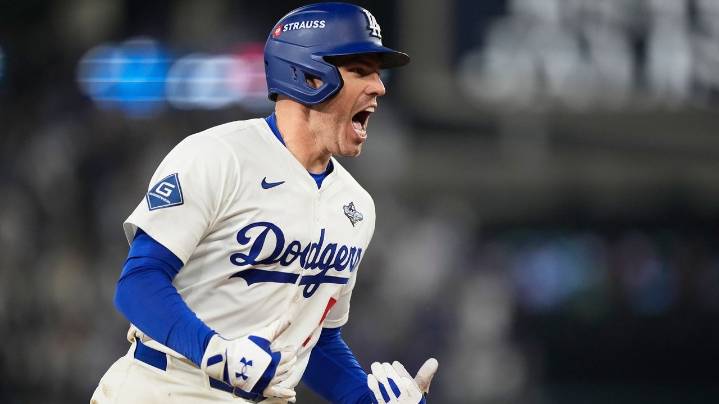 Dodgers' 18-inning victory averages 11.31M viewers in US, falls short of "Monday Night Football"