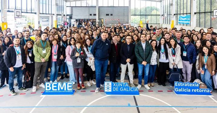 Galicia reclama al Gobierno medidas para agilizar la homologación de títulos y retener el talento gallego del exterior