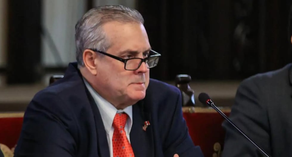 Gobierno oficializa a Alfredo Ferrero como representante peruano en Washington