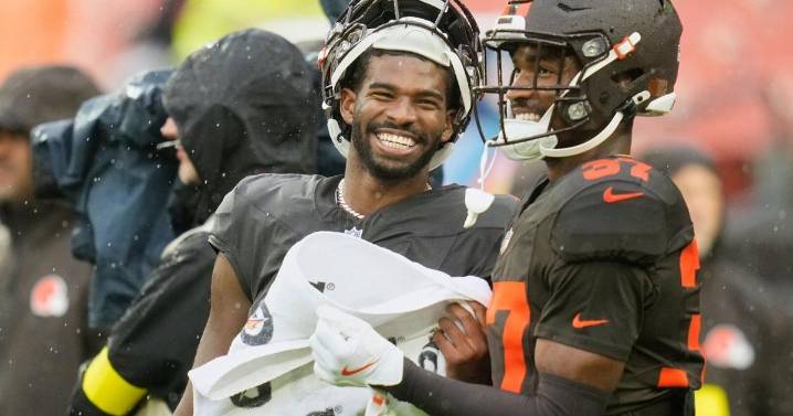 Browns' Shedeur Sanders questionable for Sunday with back injury