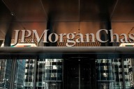 JPMorgan plots expansion into banking for Canadian tech firms