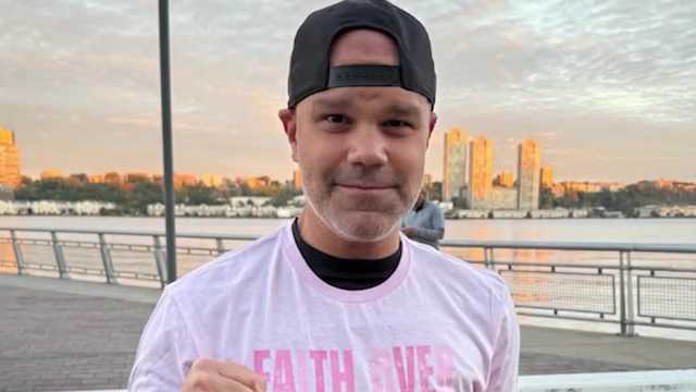 Man fighting breast cancer inspires with marathon and foundation