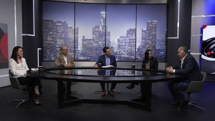 Mesa de Análisis con Loret: Becerra, Navarro, Silva