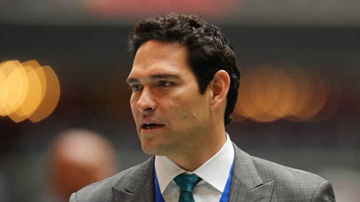 Bloody Mark Sanchez stumbles down street in shocking new vid after ‘ex-NFL star was stabbed as he beat up truck driver’ – The US Sun