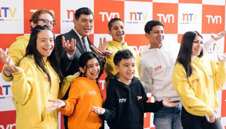 Niñas y niños entrevistan a Franco Parisi en “Punto de Prensa ¿Qué Sucede?”