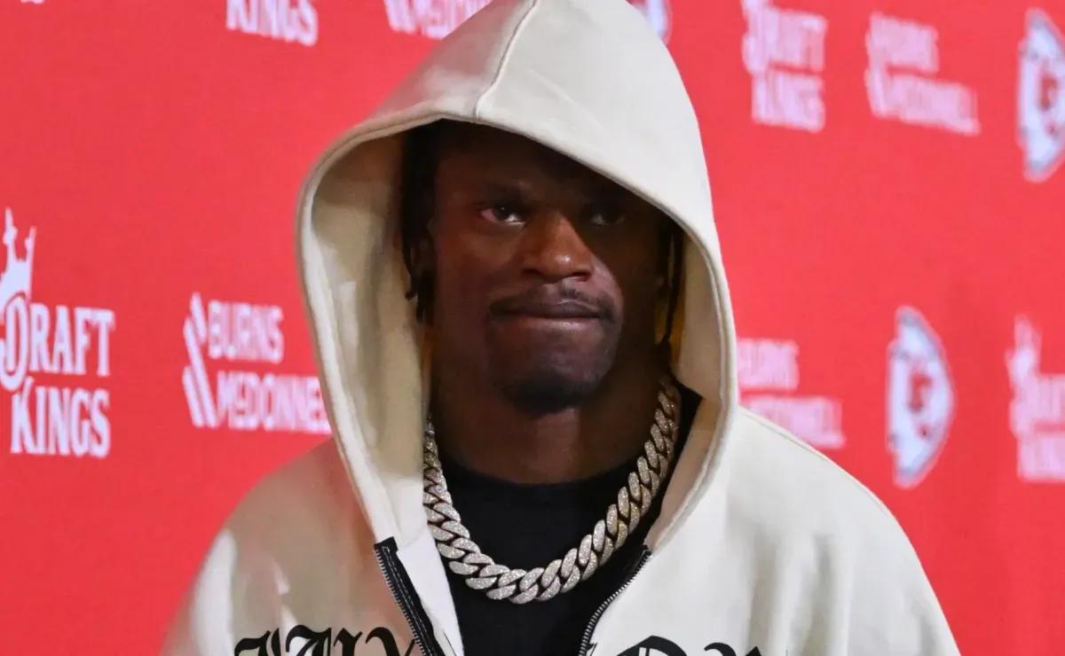 Why is Lamar Jackson not playing today for Ravens vs Rams in Week 6 of 2025 NFL season?