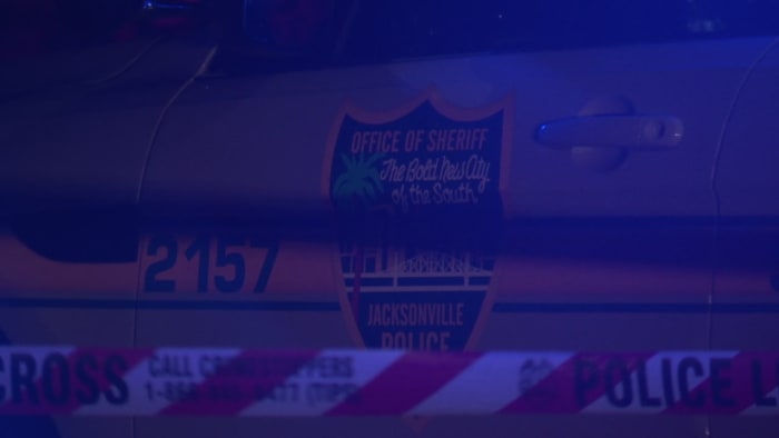 Jacksonville police investigating a stabbing on Northside