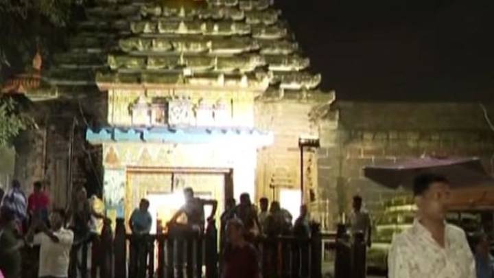 Dispute between servitors halts rituals at Lingaraj Temple during holy month of Kartika