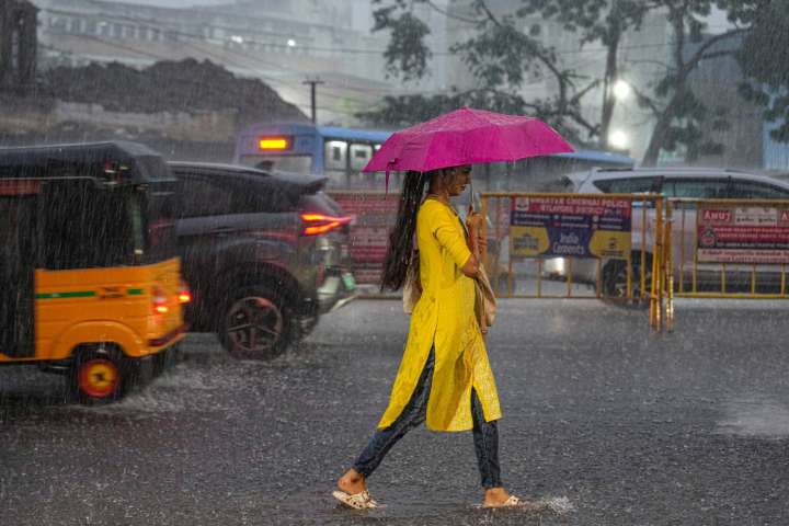 Low-pressure system to intensify into depression off TN, Andhra coasts: IMD
