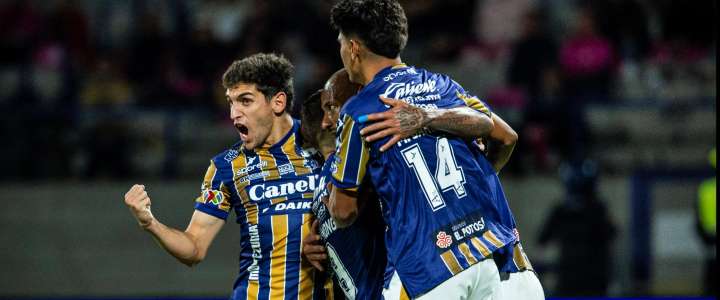 San Luis le propina dolorosa derrota a Pumas
