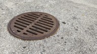 Sewage leak prompts lane closure in Melbourne