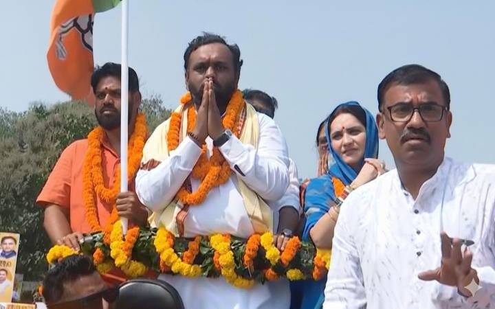 Nuapada by-election: BJP and Congress flex political muscles as candidates file nominations