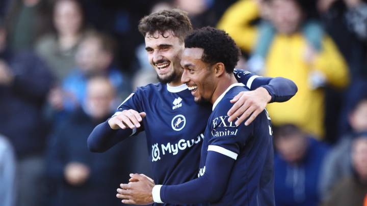 Championship talking points: In-form Femi Azeez fires Millwall to third as Sheff Wed fans make feelings clear after Owls go into administration