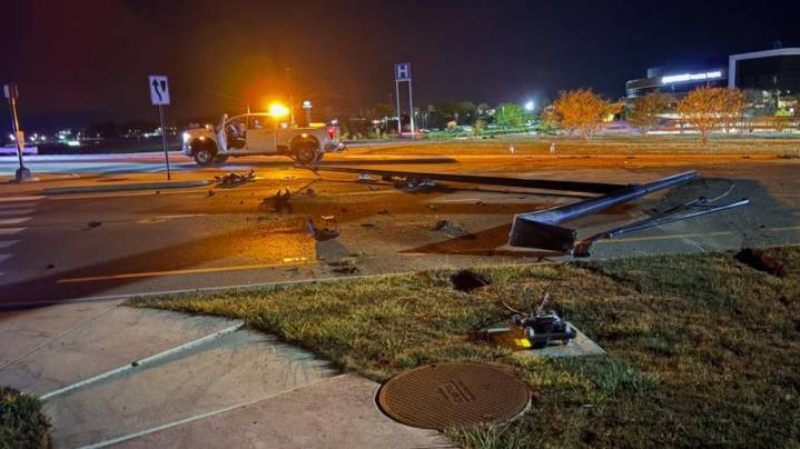 Diverging diamond reopens in Perrysburg following crash that damaged traffic signal