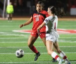 EP header beats Moses Brown 1
