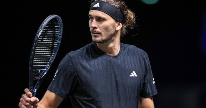 Zverev elimina a Davidovich y avanza a cuartos en París