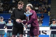 Carlos Alcaraz Drops Sharp 3-Word Message to Taylor Fritz After Japan Open Triumph