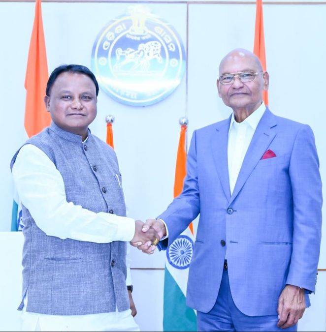 Vedanta to set up Rs 2000 crore ultra-modern Ferro alloys plant, two aluminium parks in Odisha
