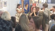 Lágrimas y emoción en el casal de Marta Mercader con la llamada de la alcaldesa