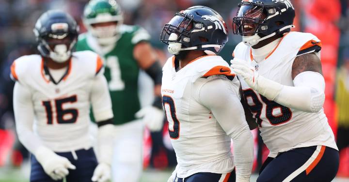 Instant reaction: Broncos hold off Jets to secure win in London