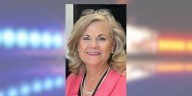 Centerville school board continues to support indicted superintendent