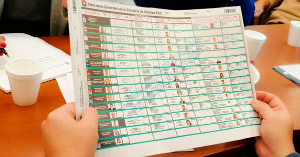 Elecciones 2025: qué pasa si voto en blanco