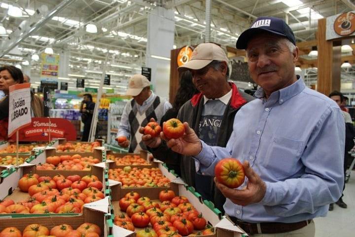 Tomate y pan presionan la inflación en septiembre