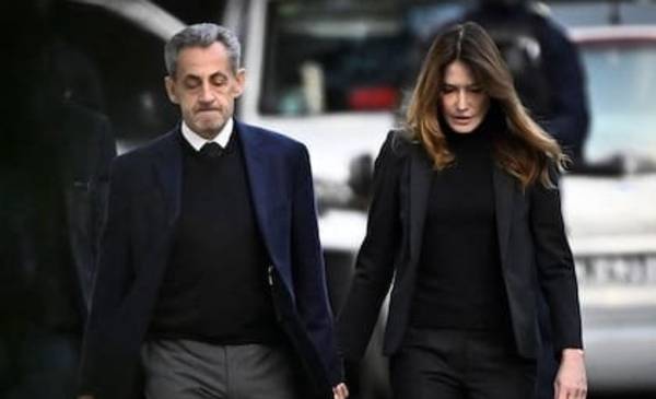 Sarkozy comenzó a cumplir su condena de cinco años de prisión