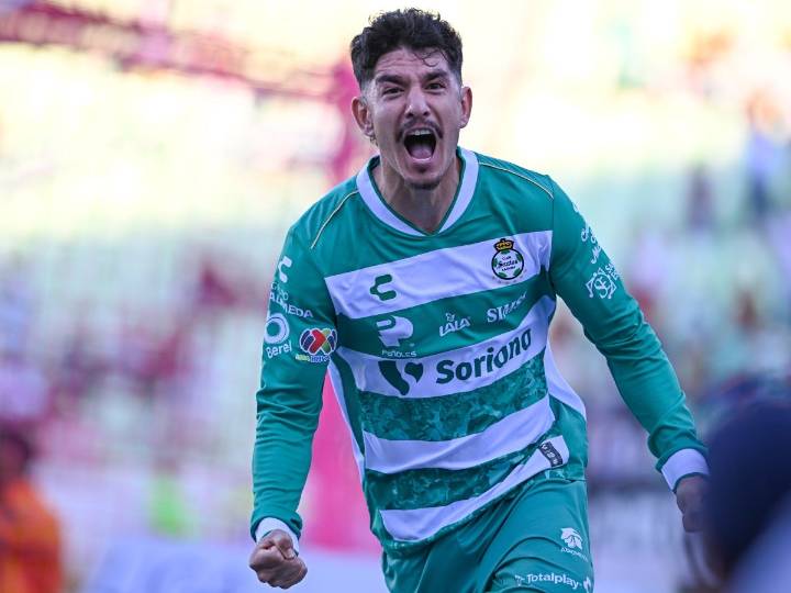 Santos respira en Apertura 2025 y rasguña Play