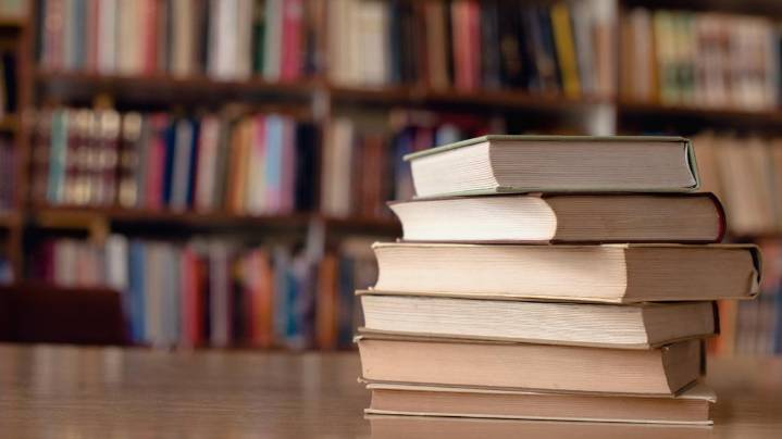 Students, librarians sue South Carolina superintendent over censorship