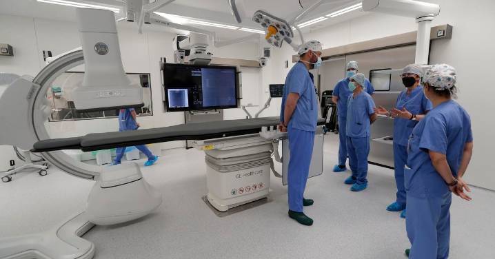 Uno de cada cuatro médicos en activo se jubilará en los próximos diez años