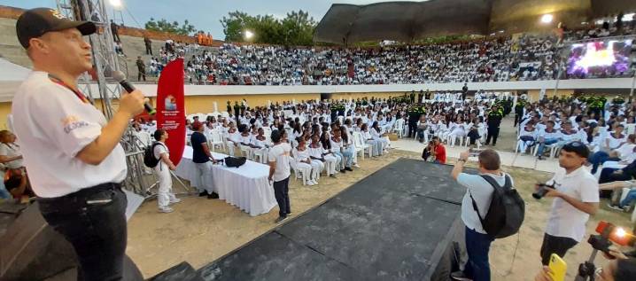 Estrategia "Sucre Escucha", de Héctor Olimpo, vuelve a ocupar un lugar en el escenario nacional