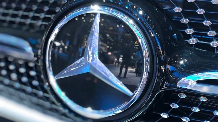 Mercedes-Benz reestructura su plantilla: compensaciones de hasta medio millón de euros por renunciar al puesto