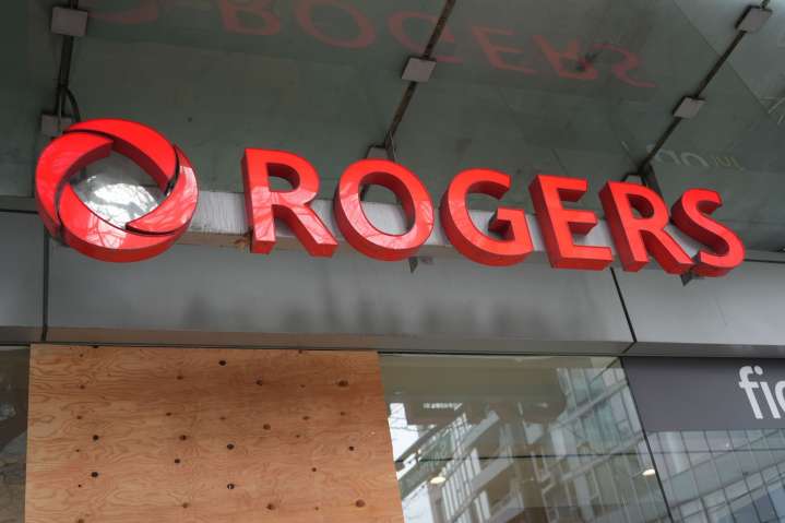 Class-action lawsuit authorized against Rogers for 2021 outage