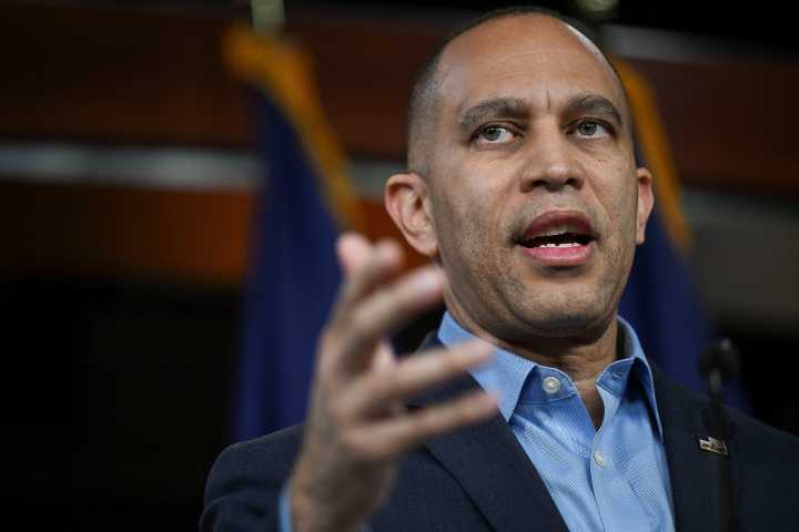 'Sick': Dem leader blasts 'demented' Karoline Leavitt for her 'terrorists' claim