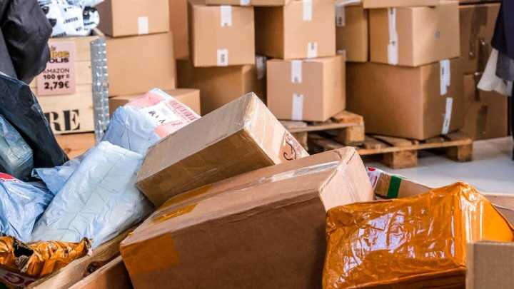 El centro comercial Los Arcos acogerá un 'pop-up' de venta de paquetes perdidos el día 27