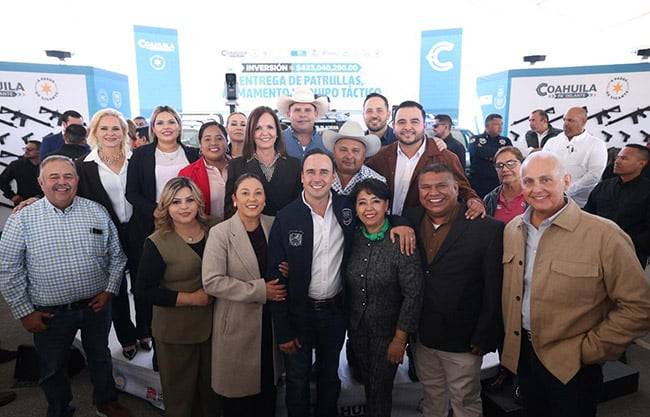 Entrega Manolo nuevas patrullas a PN: Jacobo