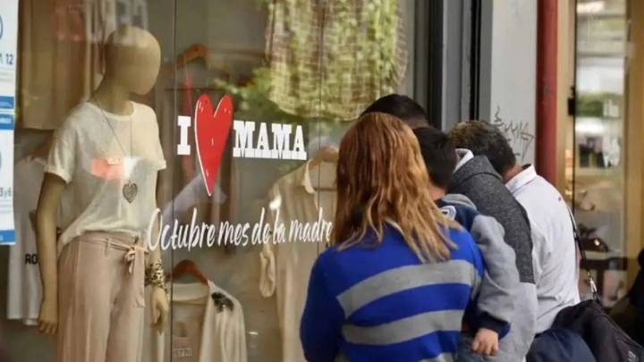 Pese a promociones y cuotas sin interés, las ventas por el Día de la Madre cayeron un 3,5%