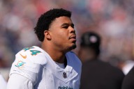 Dolphins' Chop Robinson suffers concussion vs. Ravens