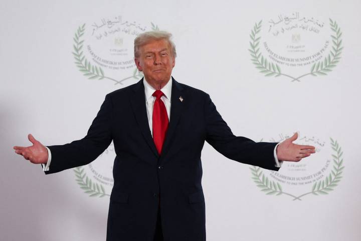 Fresh off a fragile Gaza ceasefire, Trump says he's now focused on ending Russia's war on Ukraine