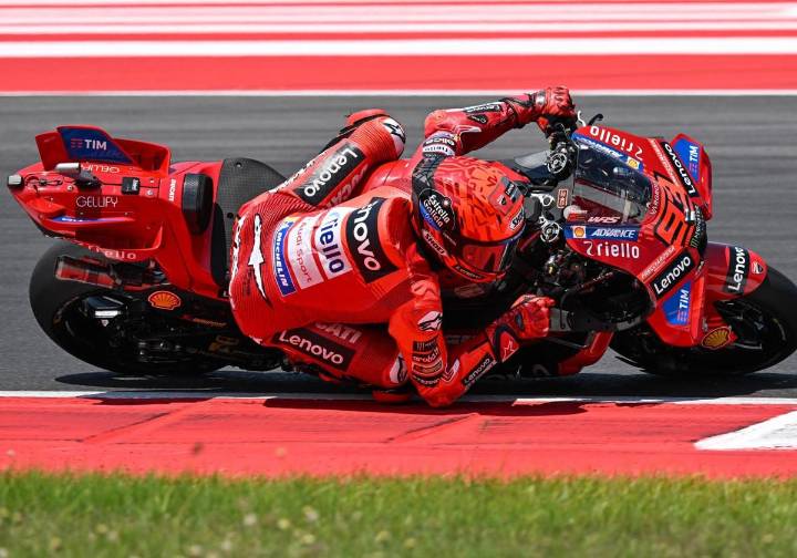 Marc Márquez se rompe en Indonesia