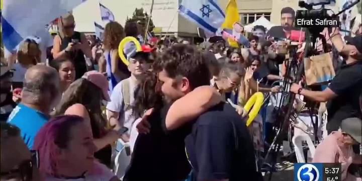 Connecticut Jewish community celebrates Israeli hostage release