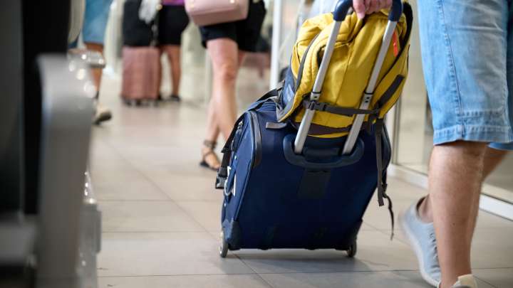 American Airlines Cites "Air Traffic Controller Congestion" To Frustrated Passengers And Sends Stern Message To U.S. Government