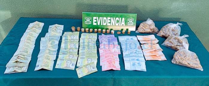 Detienen a tres personas por infracción a la Ley 20.000 en Santa María