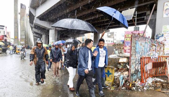 Cyclone ‘Montha’ Likely To Intensify, Warning Signal Hoisted At Nine Ports In TN And Puducherry