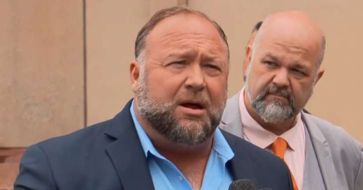 Alex Jones asks Supreme Court to pause $1.5B defamation judgement against him