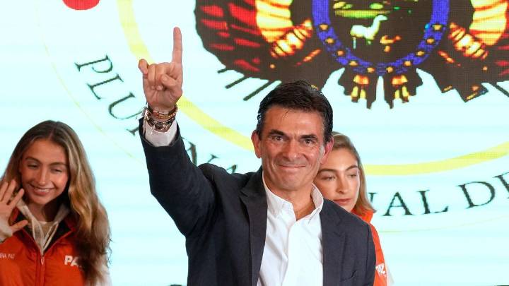 Un compostelano llega a la Presidencia de Bolivia: Rodrigo Paz derrota a la derecha e izquierda tradicionales